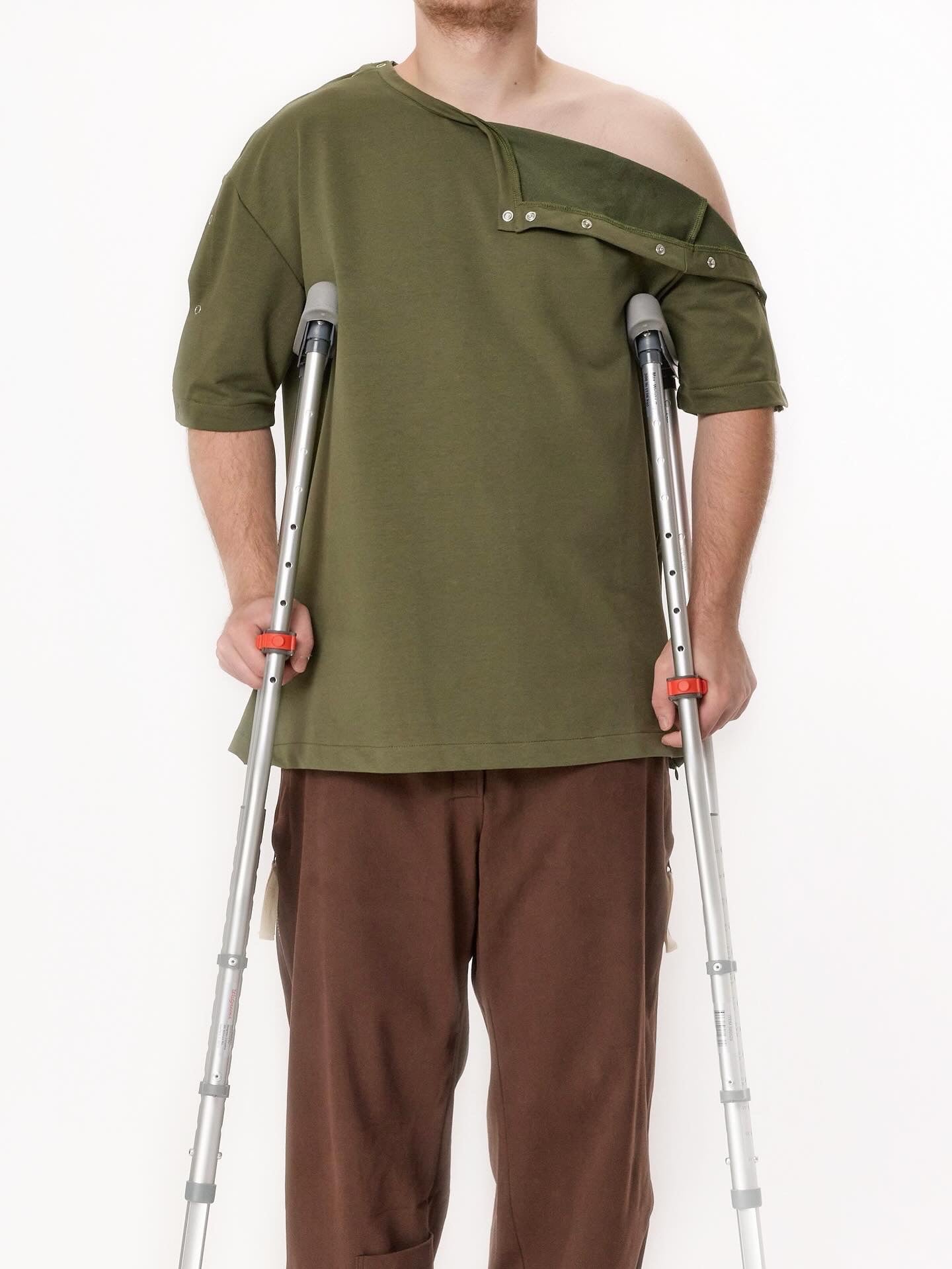 WYNflair Adaptive Shirt – Unisex, Forest Green