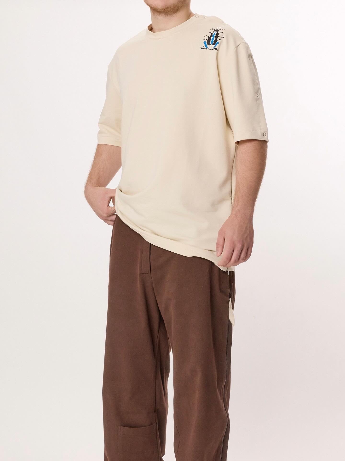 WYNflair Adaptive T-Shirt – Cream, Easy Dressing