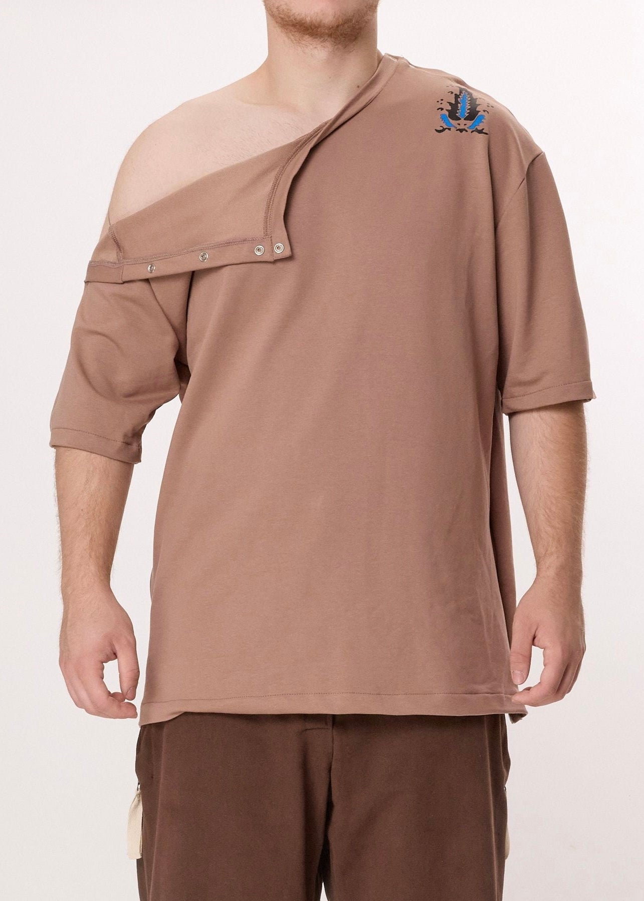 WYNflair Adaptive T-Shirt – Pink, Unisex Easy Access